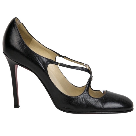 Christian Louboutin Shoes - auth CHRISTIAN LOUBOUTIN size 37.5 calfskin heels
